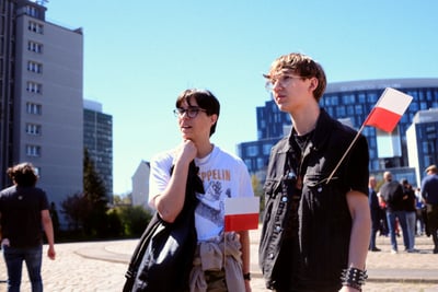 RAZ-012.jpg